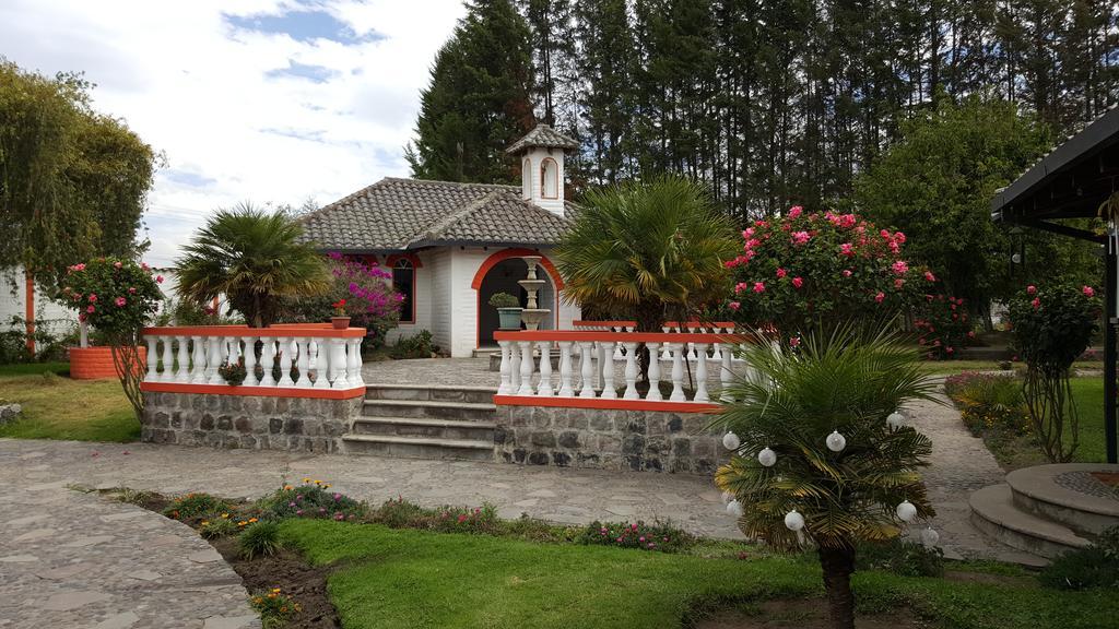 Hosteria San Carlos Tababela Bagian luar foto