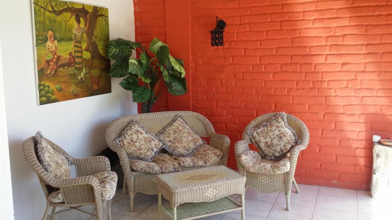 Hosteria San Carlos Tababela Bagian luar foto