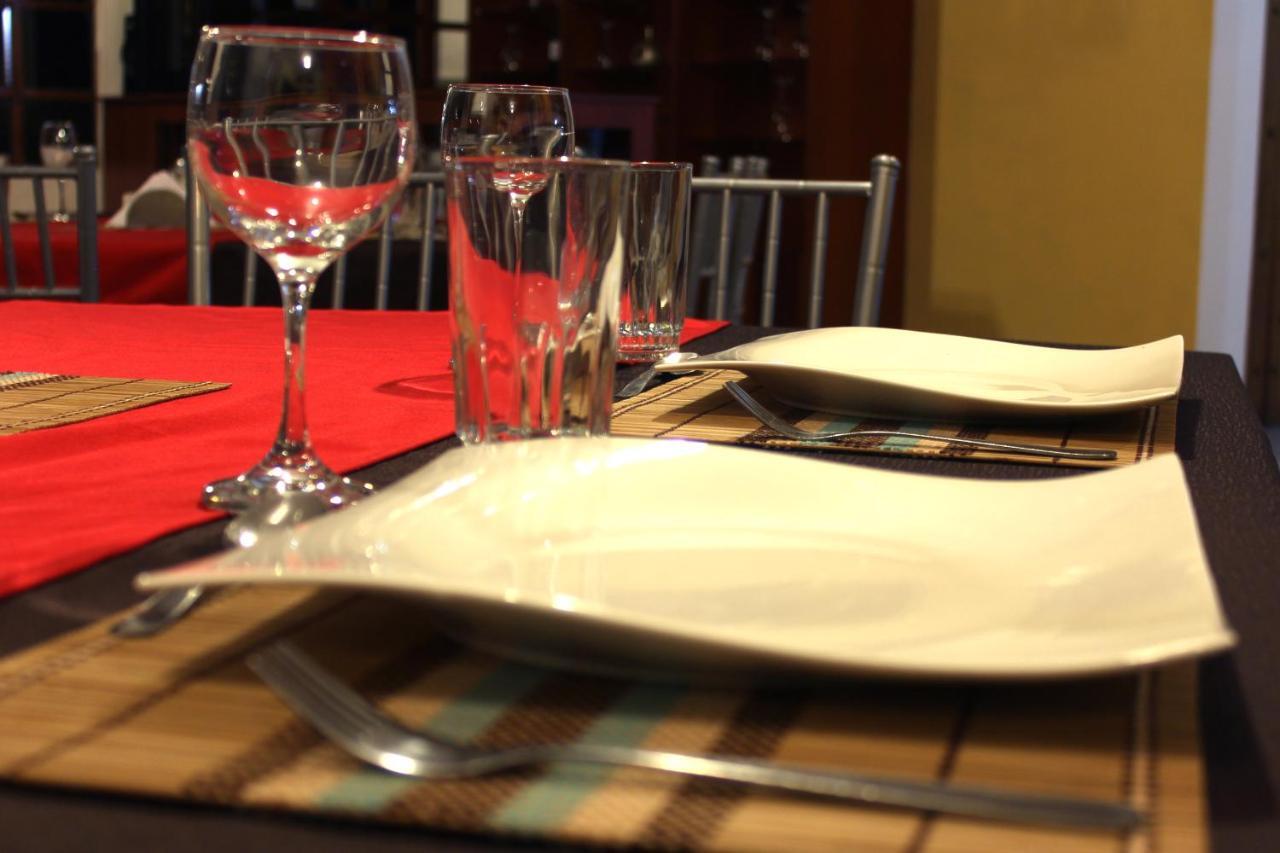 Hosteria San Carlos Tababela Bagian luar foto