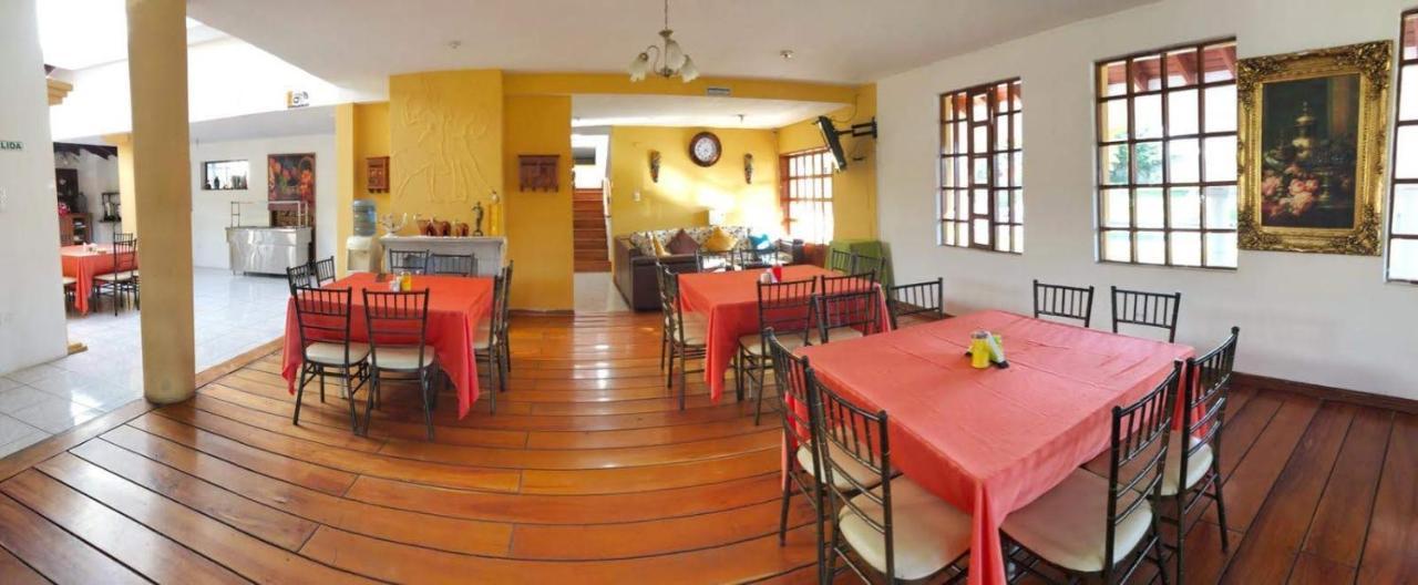 Hosteria San Carlos Tababela Bagian luar foto