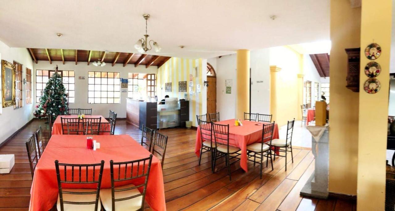 Hosteria San Carlos Tababela Bagian luar foto